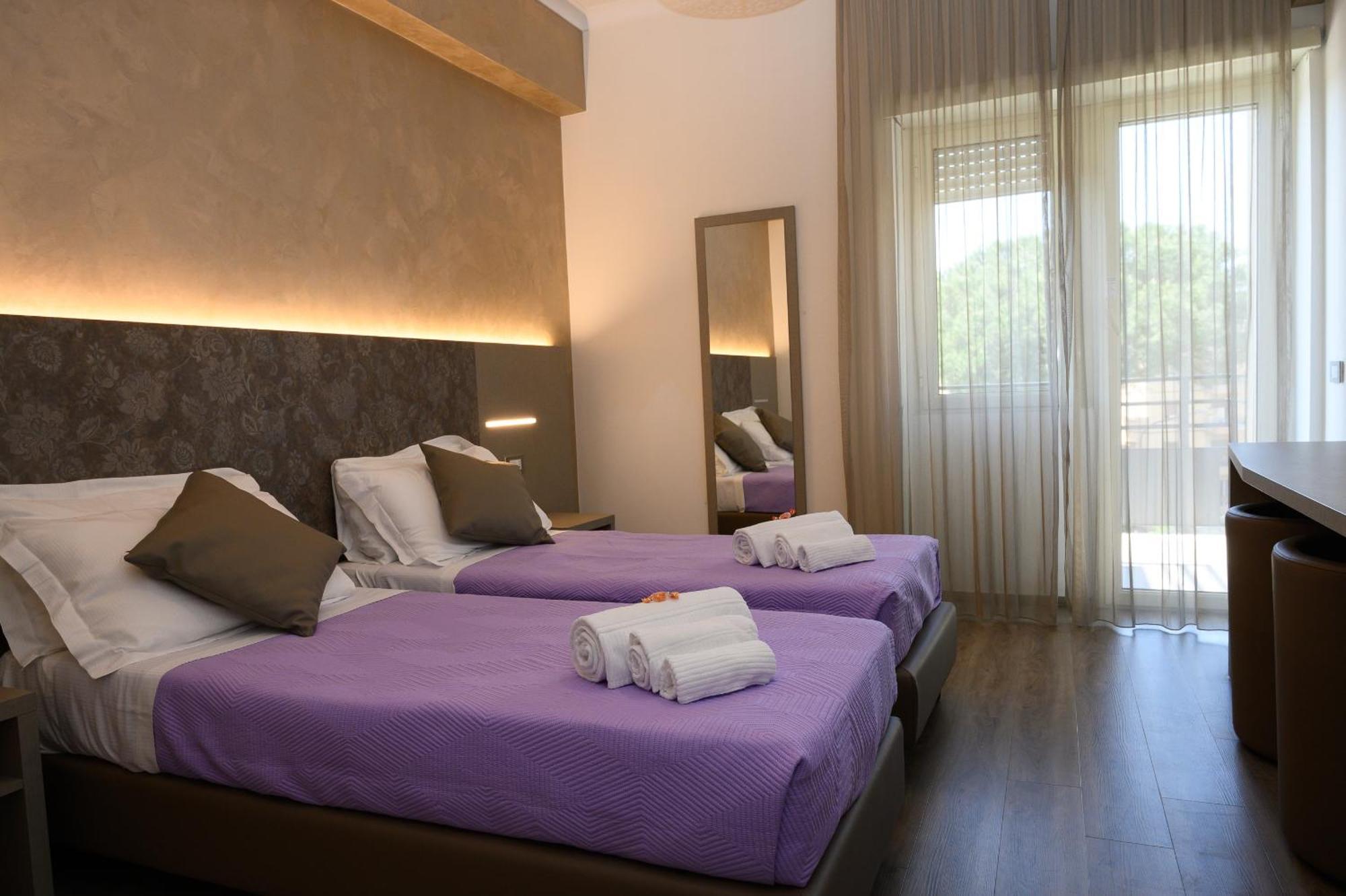 Hotel Casa Tra Noi Рим Екстериор снимка